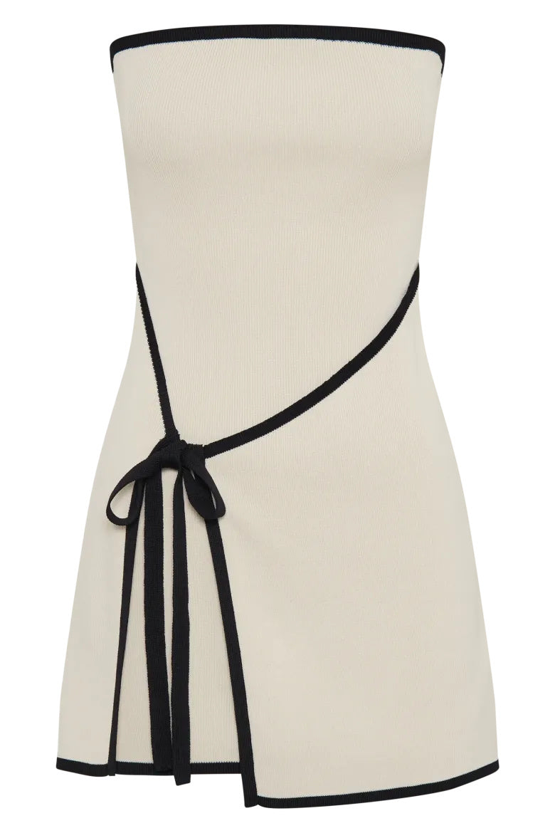 Joanna Trägerloses Asymmetrisches Strick-Minikleid