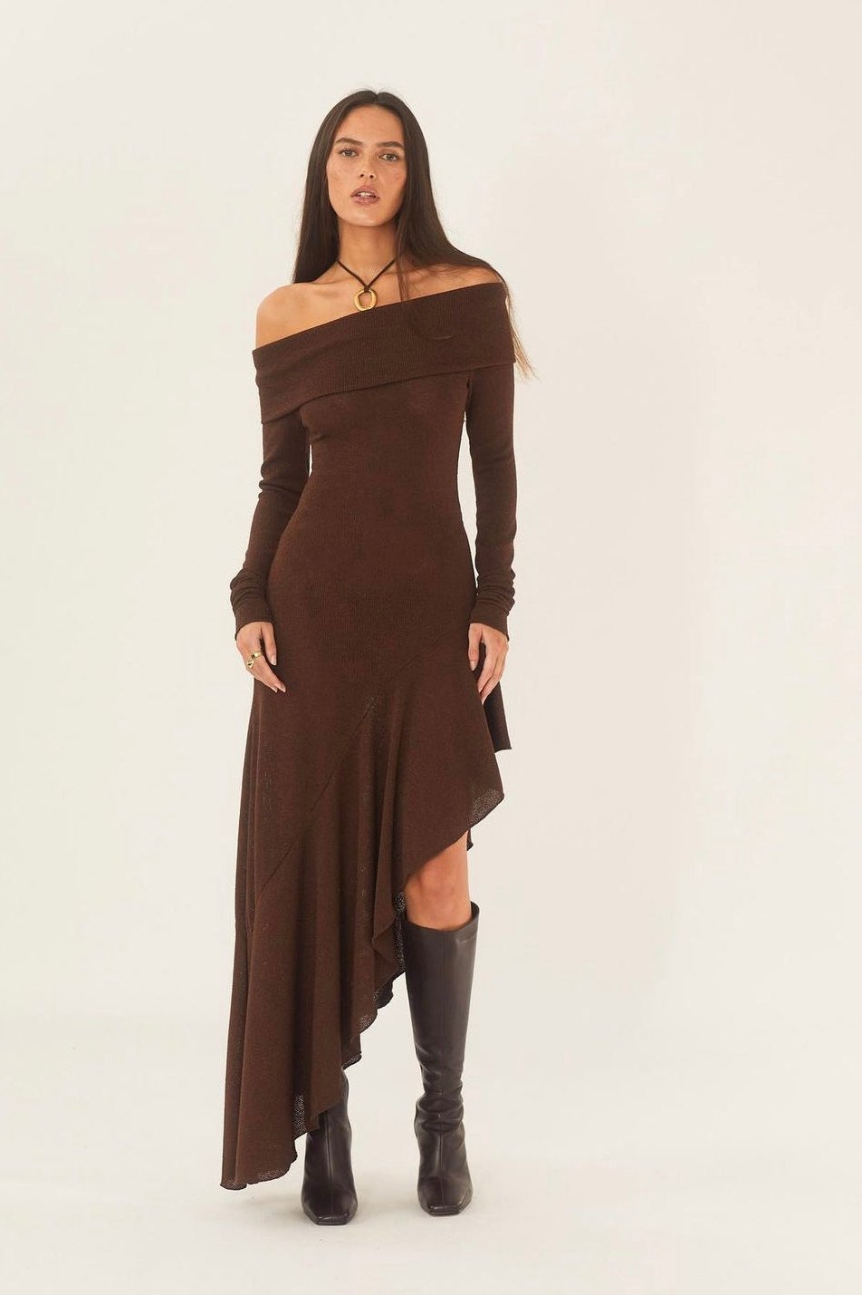 Langarm Maxikleid mit U-Boot-Ausschnitt