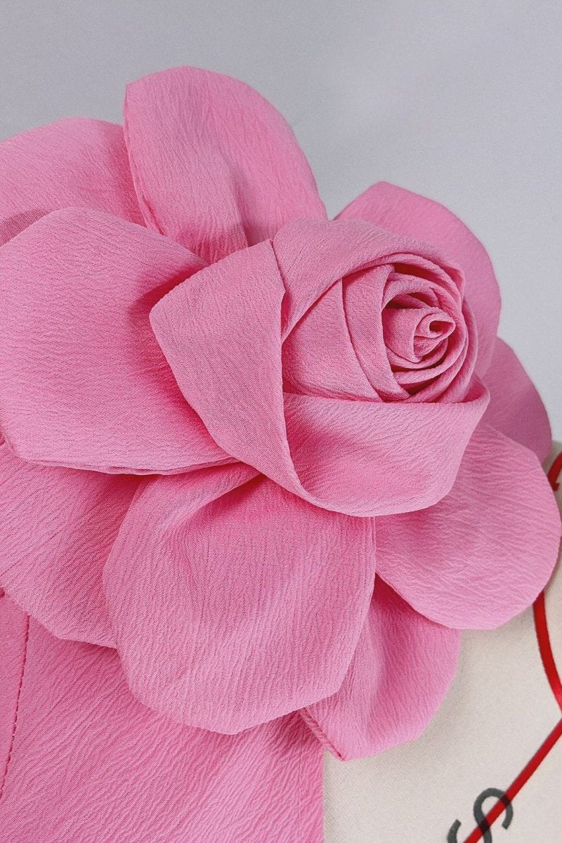 Lea Blumen-Ausschnitt-Midikleid