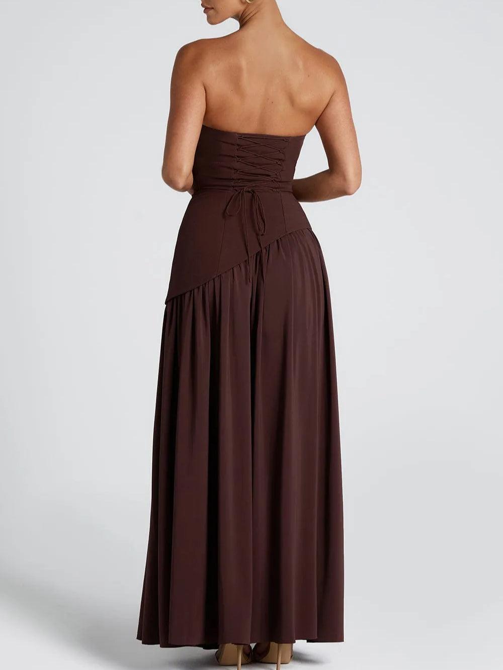 Elegantes rückenfreies Maxikleid mit Schlitz und Band