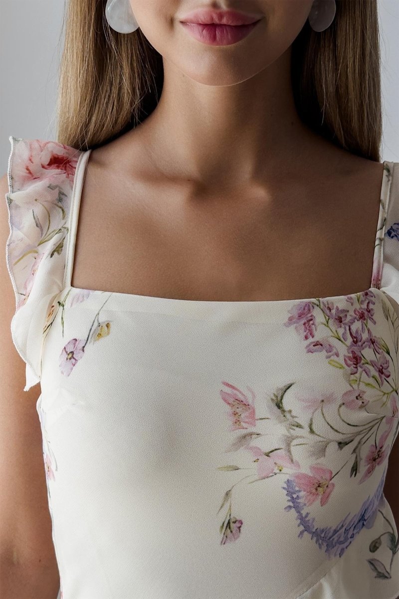 Naomi Blumendekoriertes Neckholder-Schlitz-Midikleid