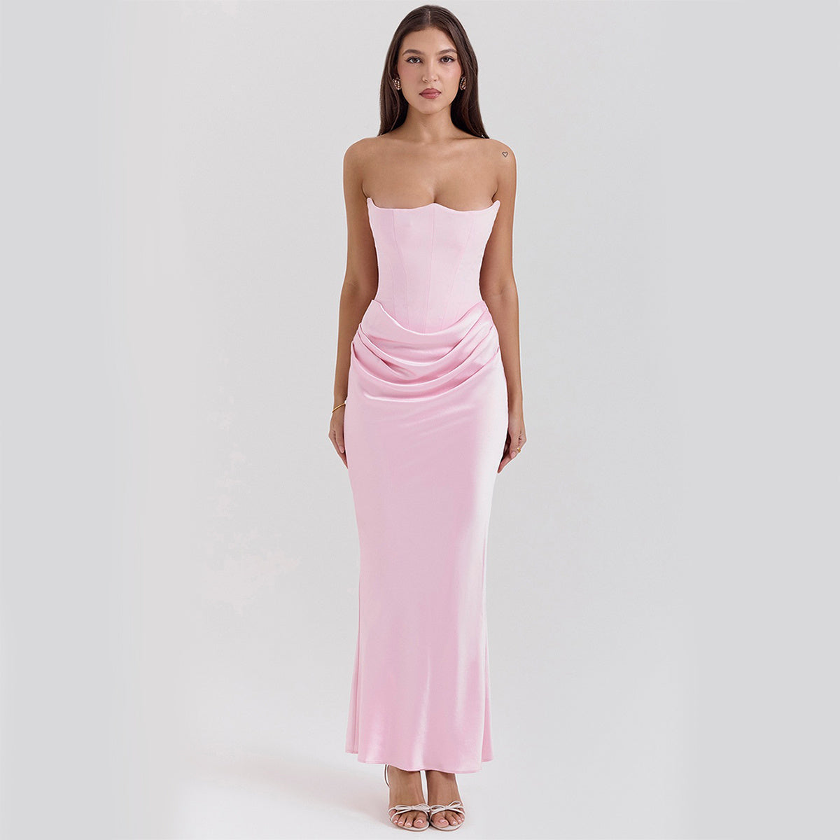 Mira – Rückenfreies Bandeau-Maxikleid