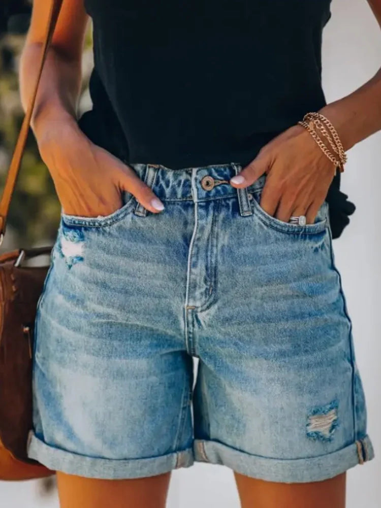 Neue stilvolle distressed Denim Shorts