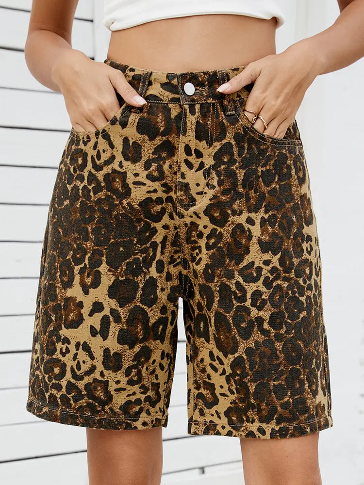 Vintage Leo-Muster Jeans-Shorts