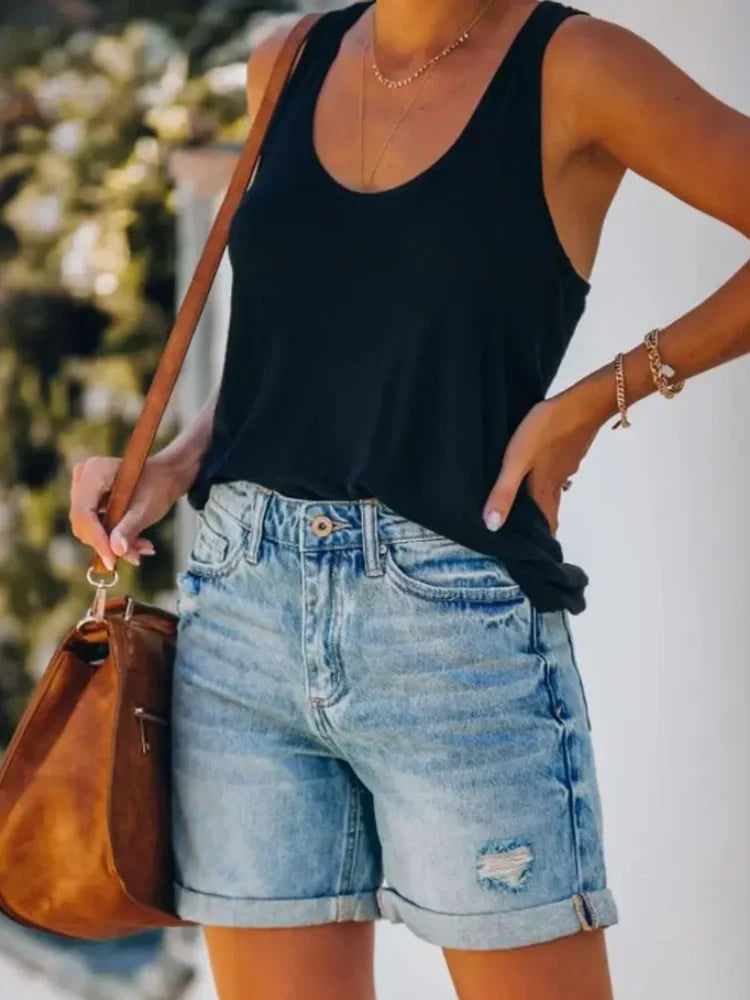 Neue stilvolle distressed Denim Shorts
