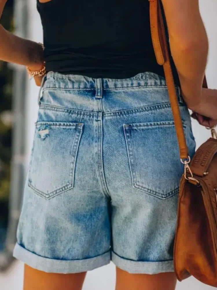 Neue stilvolle distressed Denim Shorts