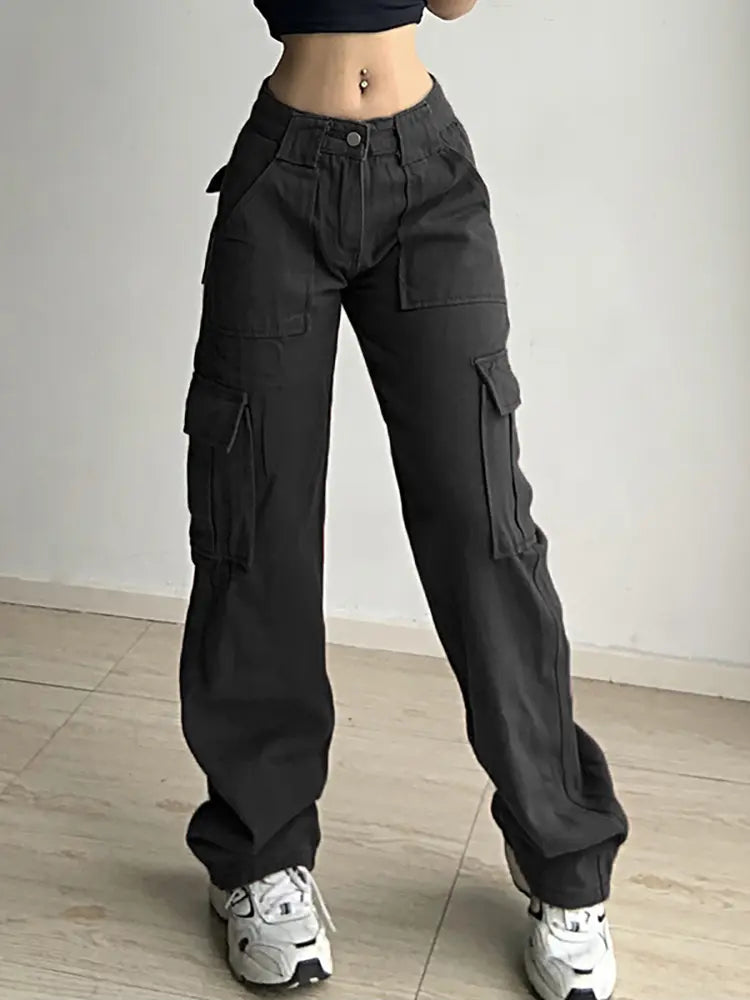 Vielseitige lockere Jeans-Cargo-Hose mit mehreren Taschen