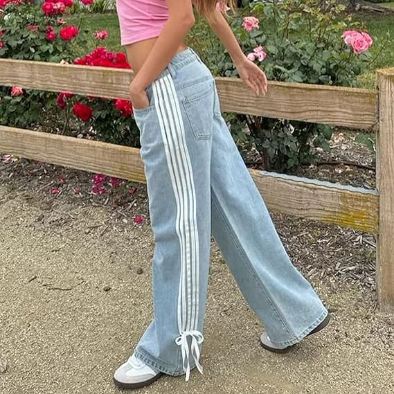 Hose mit niedrigem Bund, lockerem Schnitt, Seitenstreifen und Schleife, weitbeinige Jeans