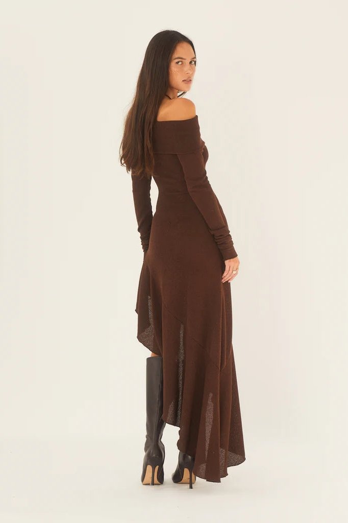 Langarm Maxikleid mit U-Boot-Ausschnitt
