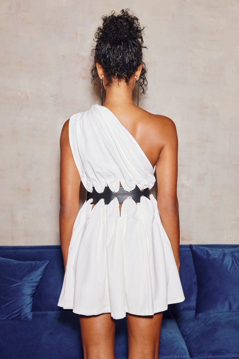 Gemma Riemen-Kleid mit einer Schulter und Mini-Länge