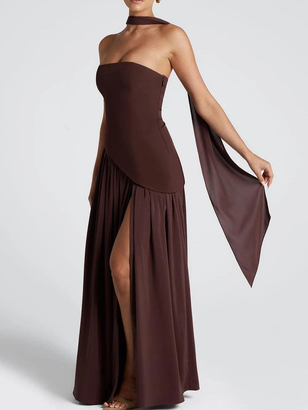 Elegantes rückenfreies Maxikleid mit Schlitz und Band