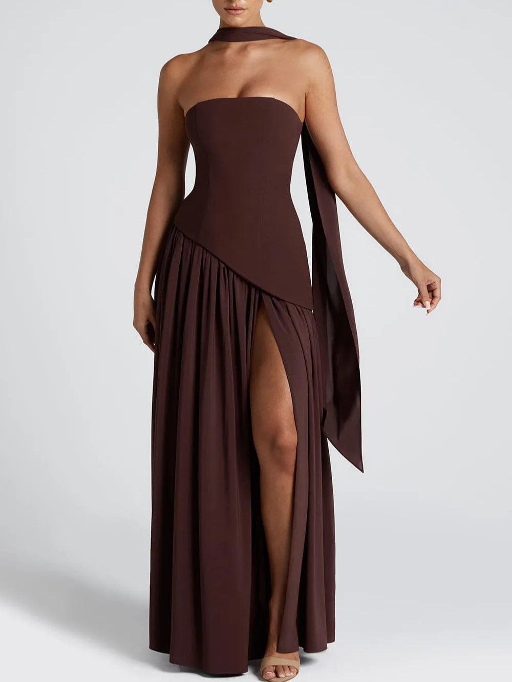 Elegantes rückenfreies Maxikleid mit Schlitz und Band