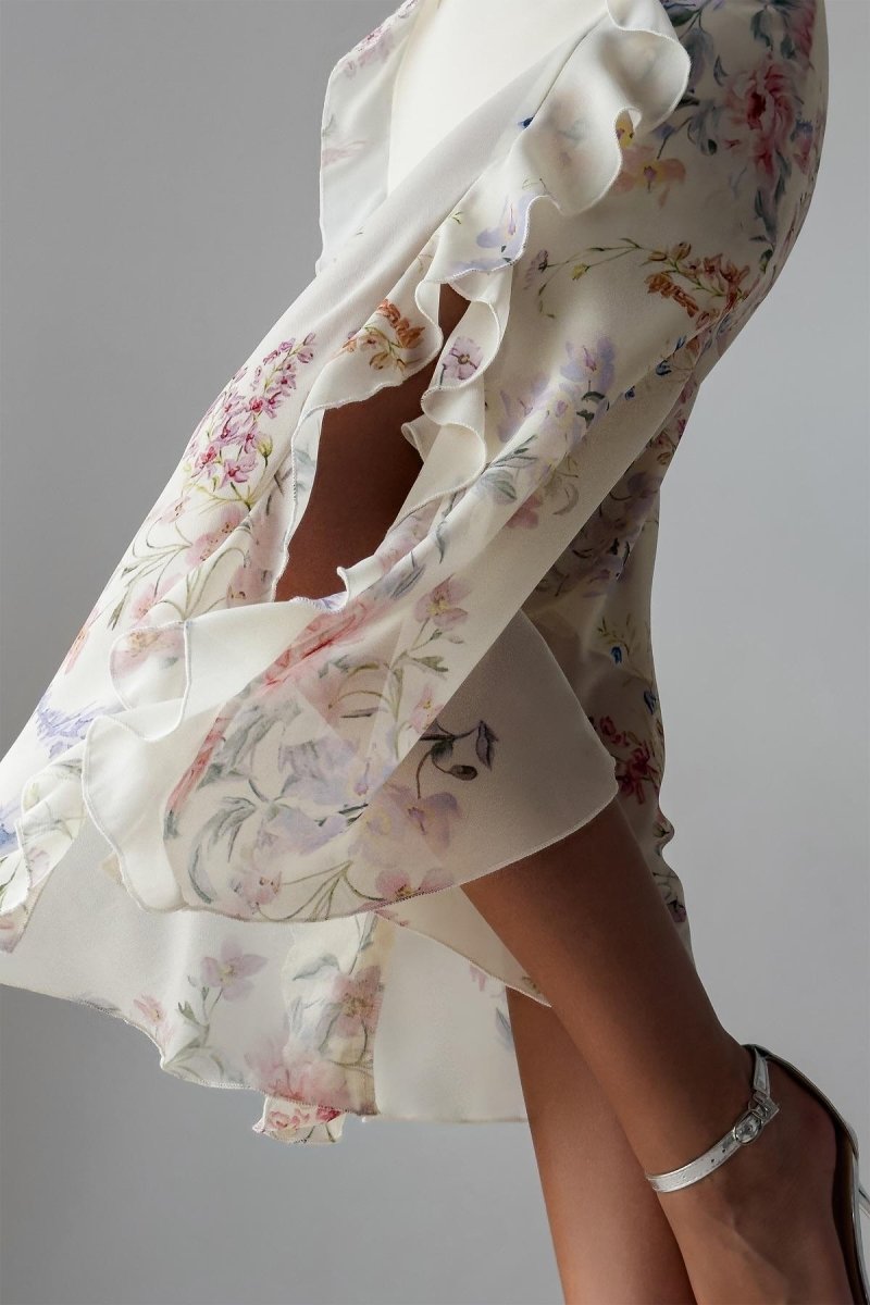 Naomi Blumendekoriertes Neckholder-Schlitz-Midikleid